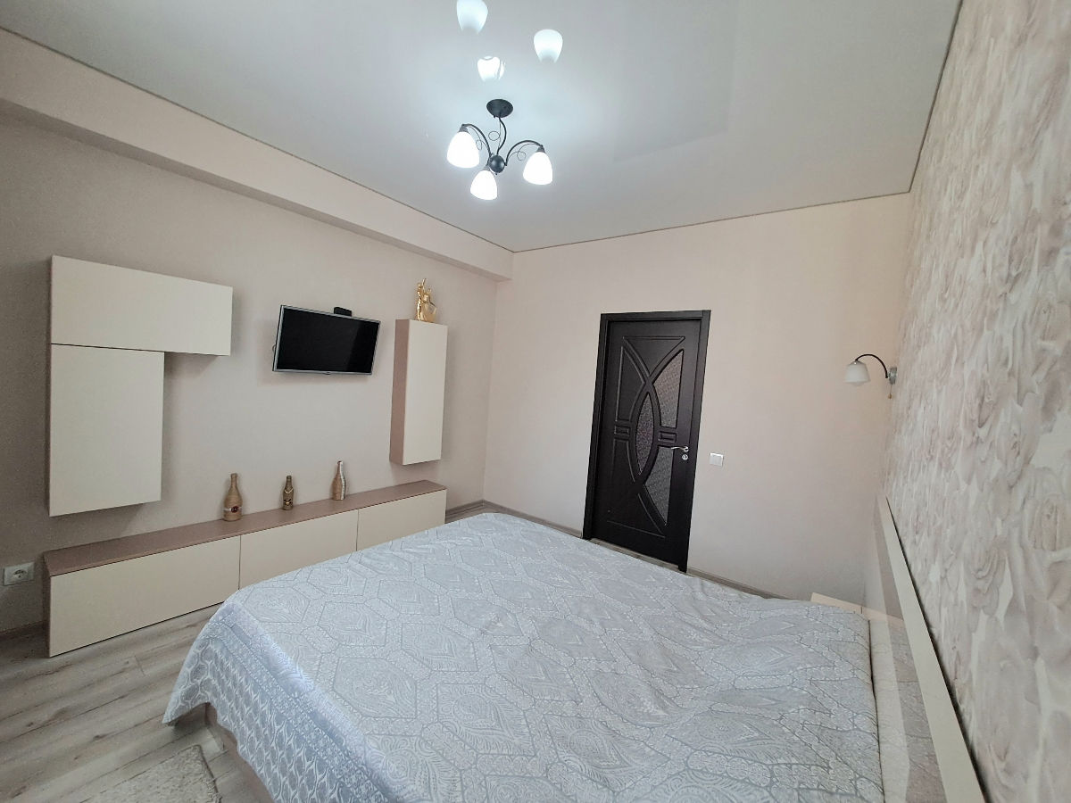 Apartament cu 2 camere, 60 m², Buiucani, Chișinău foto 1