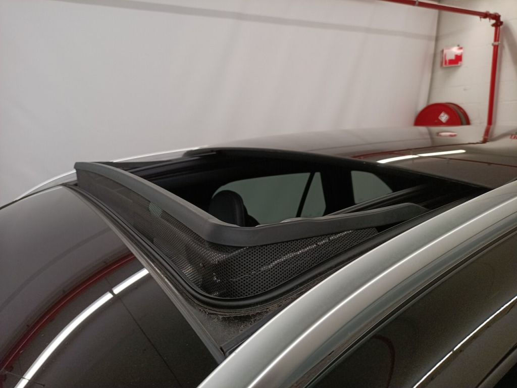 Mercedes GLC фото 11