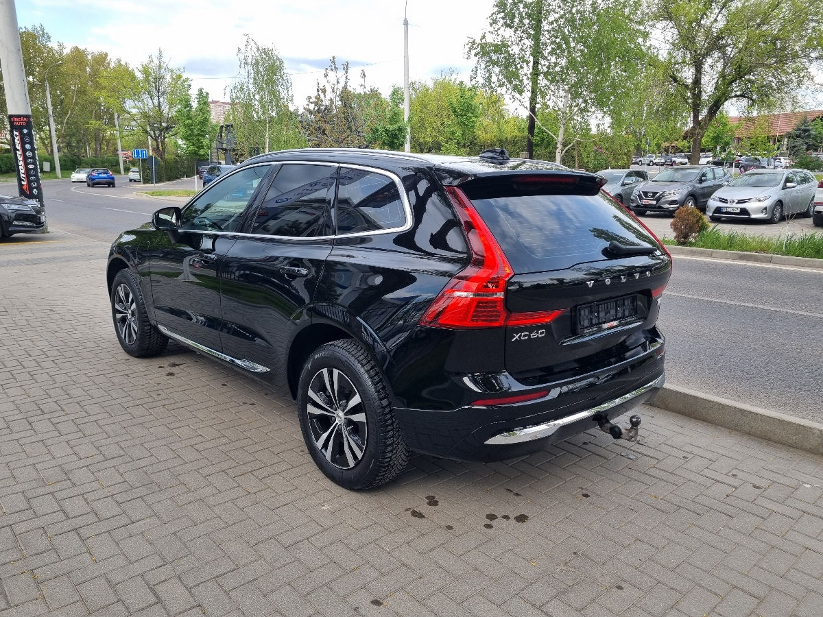 Volvo XC60 2021 photo 6