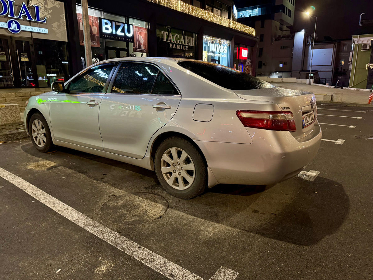 Toyota Camry foto 5