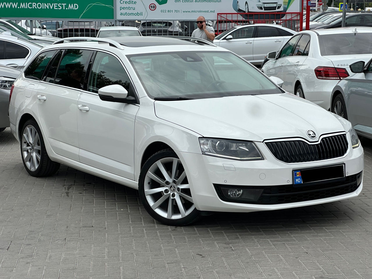 Skoda Octavia foto 4