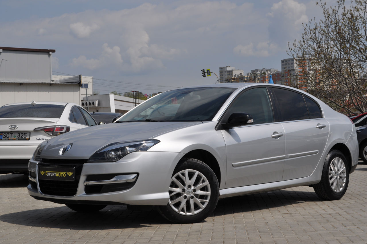 Renault Laguna foto 1