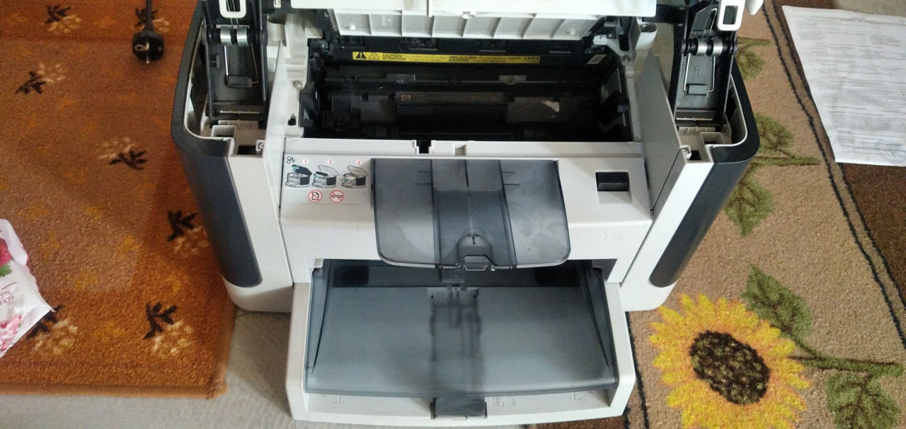 HP Laser Jet M1120n MFP foto 5