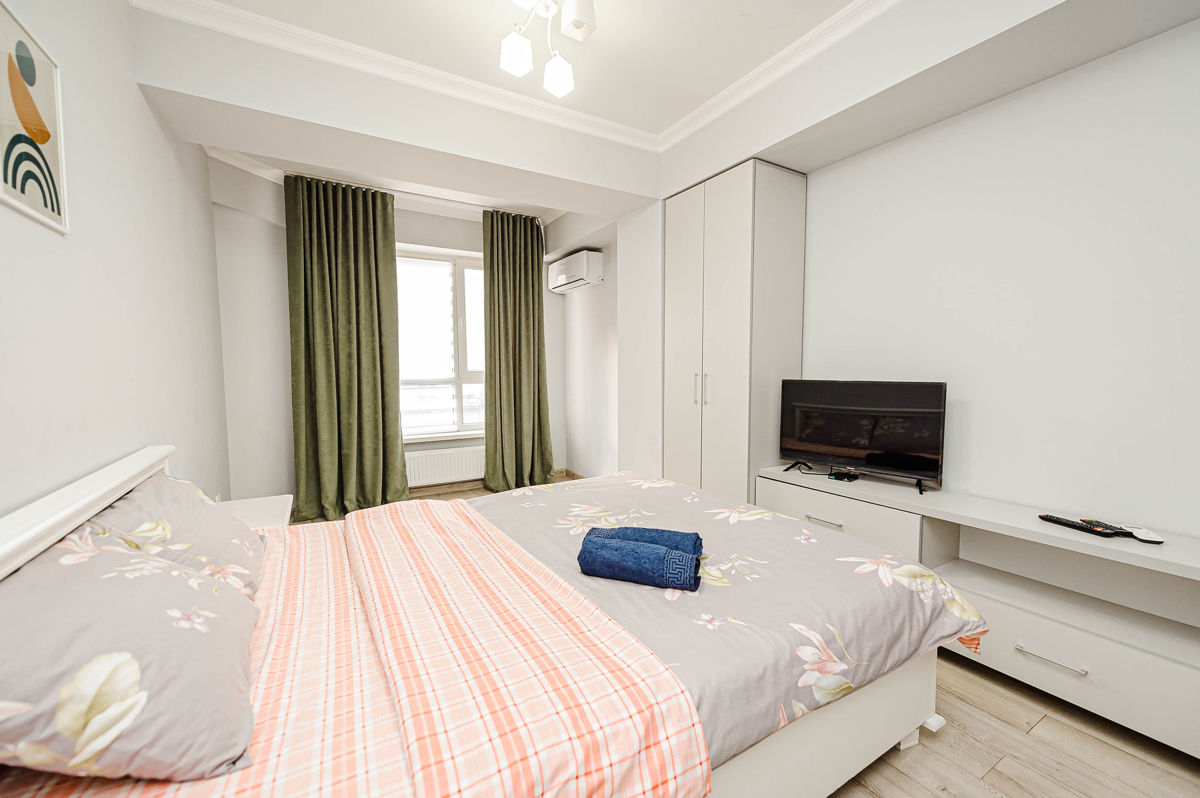 Apartament cu 1 cameră, 43 m², Centru, Chișinău foto 1
