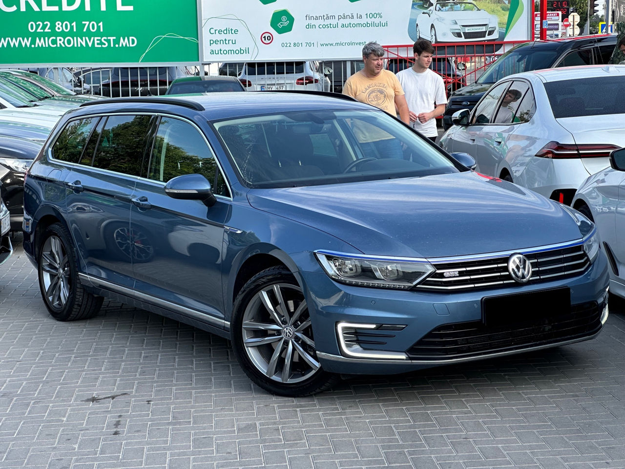 Volkswagen Passat foto 0