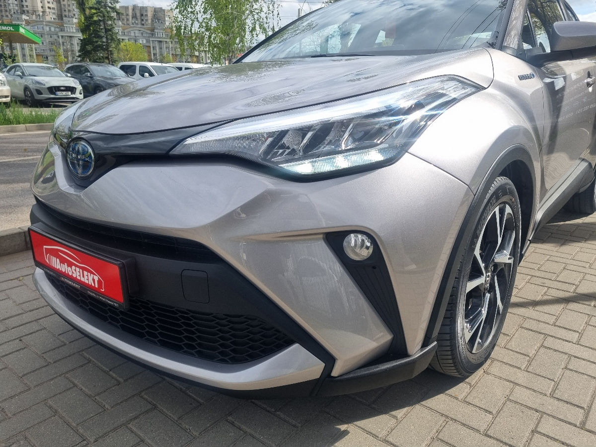 Toyota C-HR 2021 photo 18