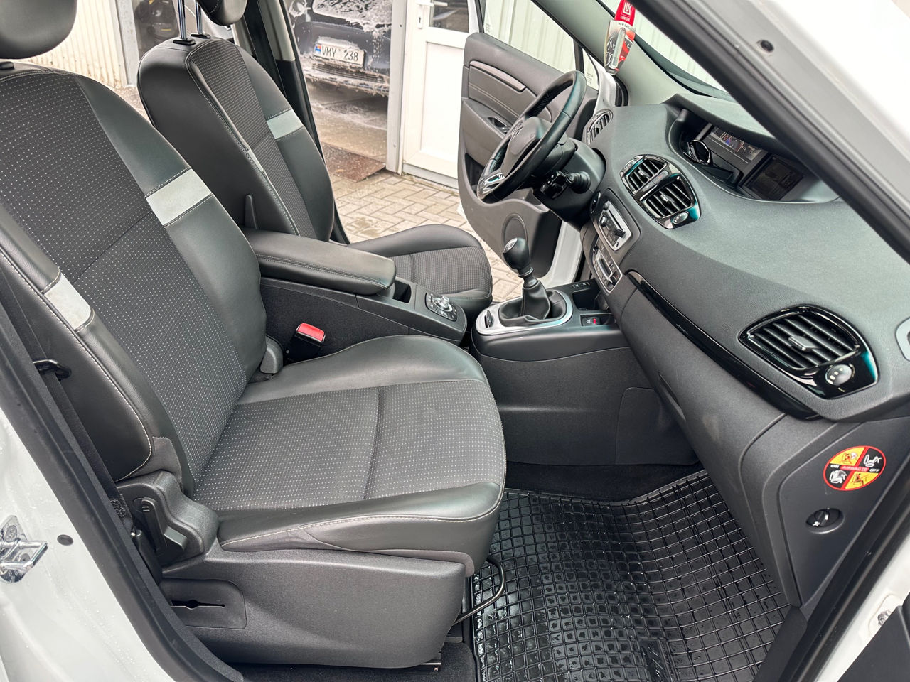 Renault Grand Scenic foto 7