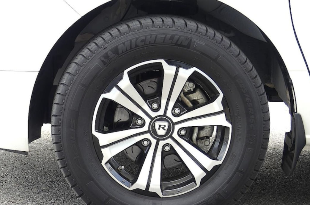 Hyundai Grand Starex Camper foto 16