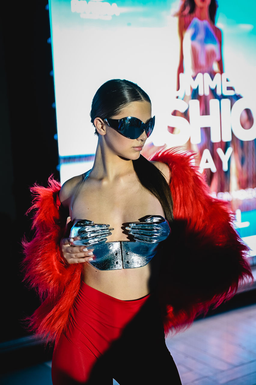 Fotograf. Nunți, sesiuni Love Story, ședințe foto individuale și evenimente corporate. foto 5