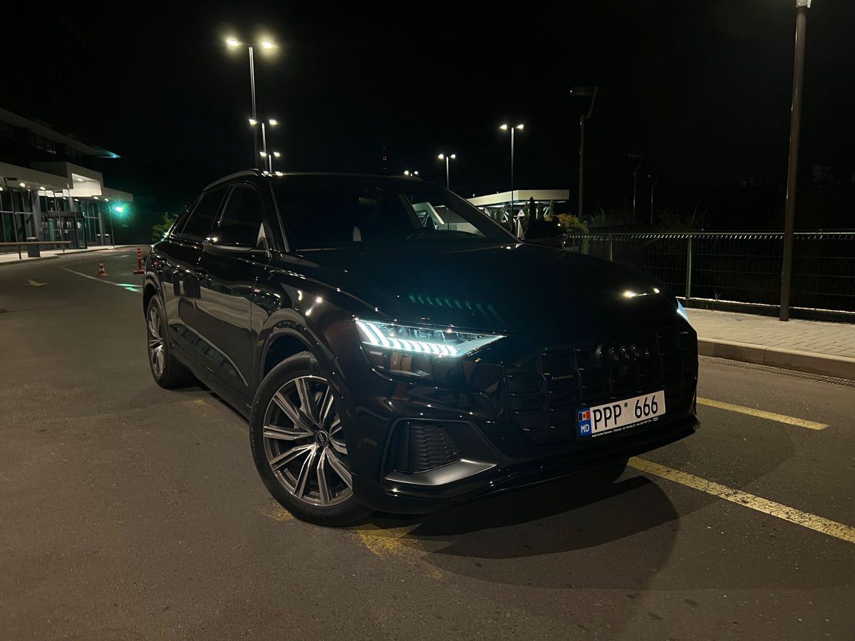 Audi Q8 foto 7