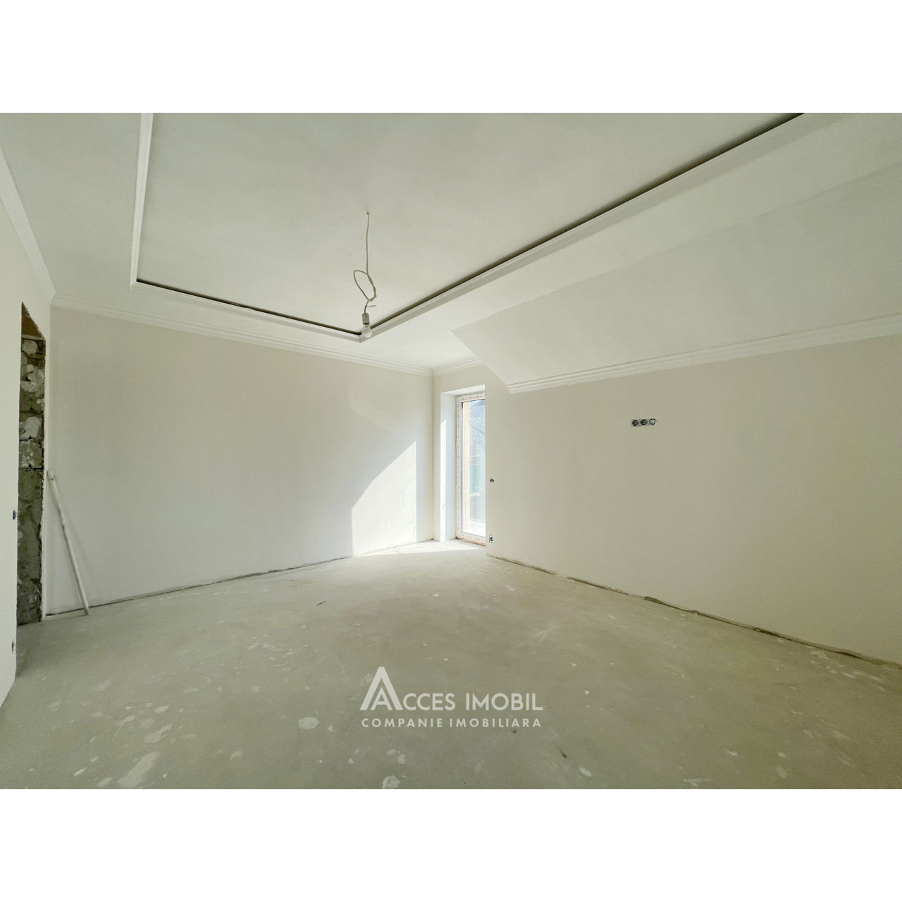 Casă în 2 niveluri! Goianul Nou, str. Gloriei, 170m2 + 8 ari. Variantă albă! foto 11