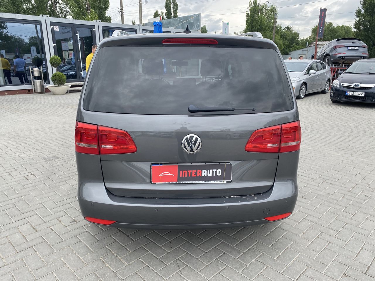 Volkswagen Touran foto 4