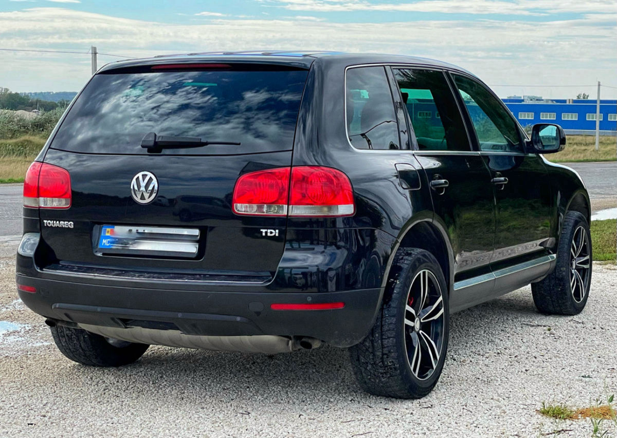 Volkswagen Touareg foto 3