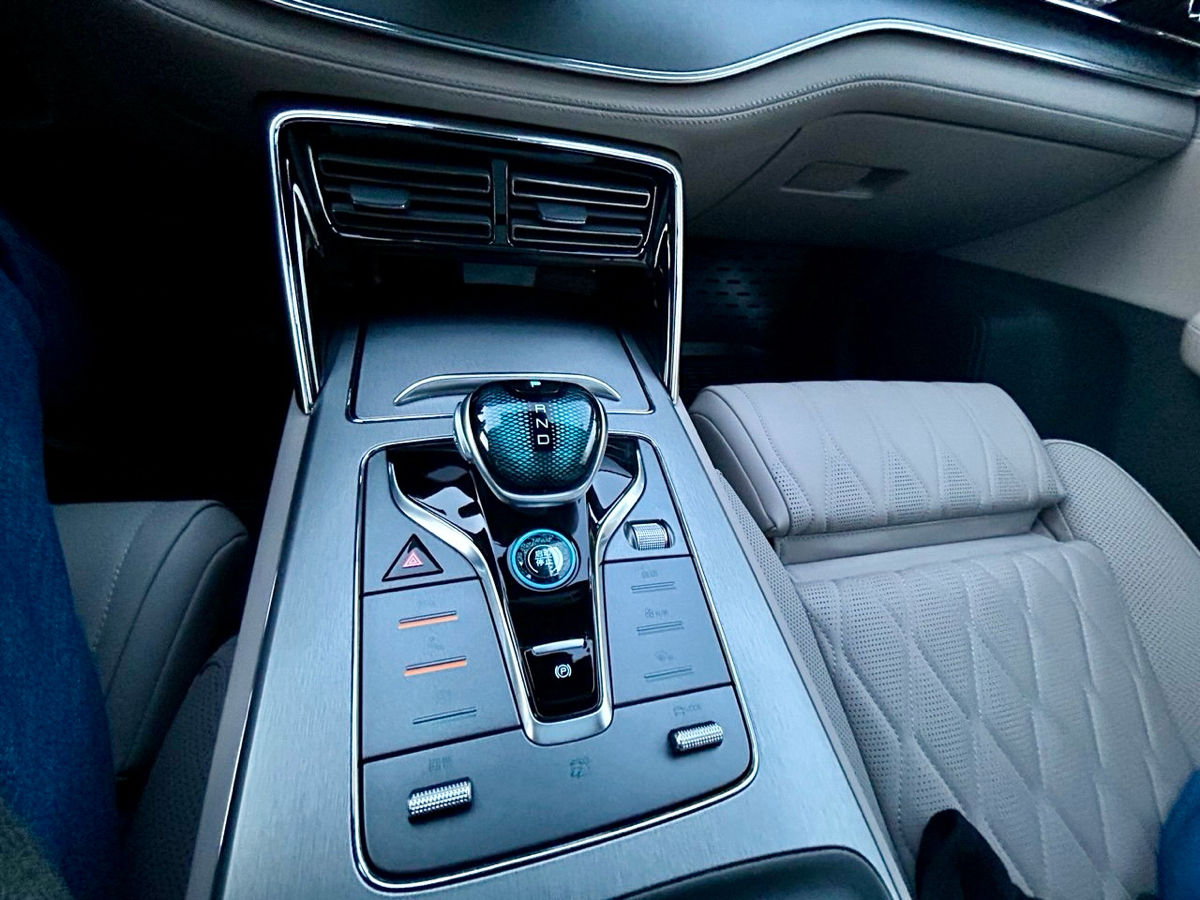 Byd Tang фото 8