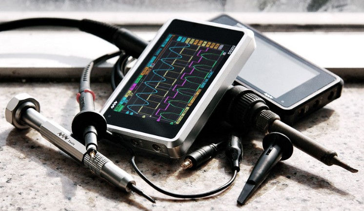 Осциллографы цифровые. Digital oscilloscop 2-4-6-8 Channels, 25- 50- 70-100-200MHz. foto 4