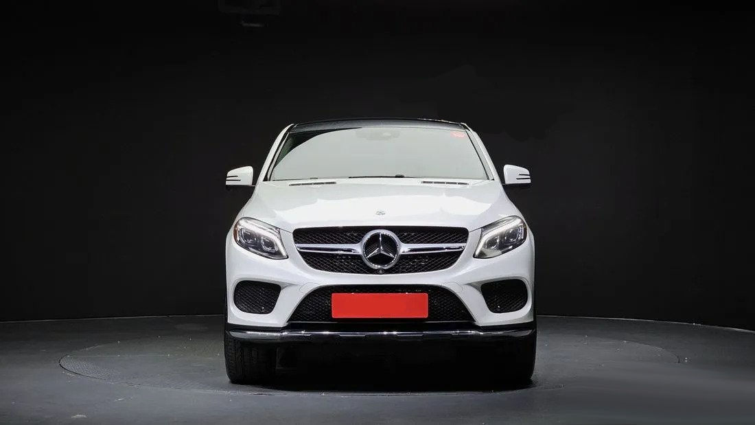 Mercedes GLE Coupe foto 2