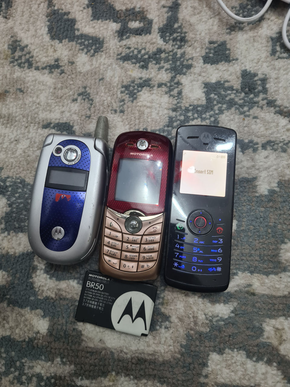 3 telefoane motorola. 200 lei pentru toate 3. фото 0