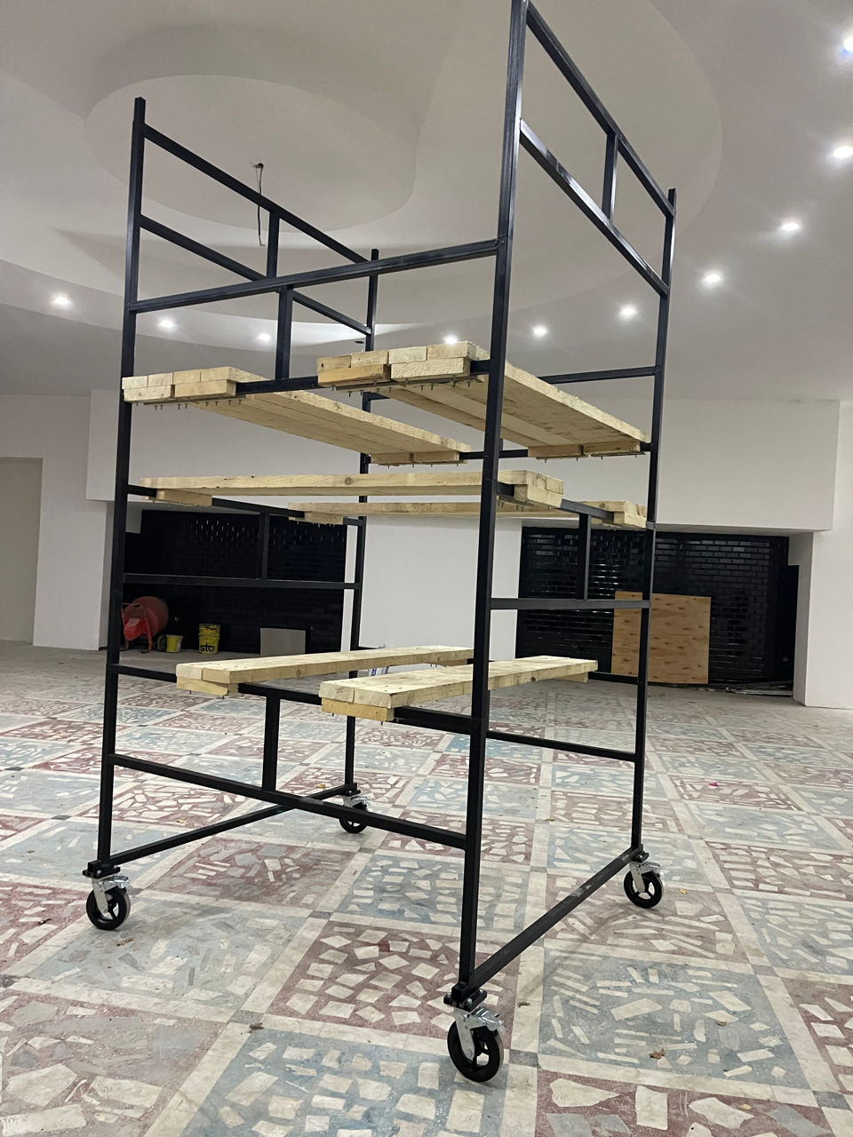 Schele pentru constructie. Cтроительные леса для ФАСАДНЫХ и ВНУТРЕННИХ работ.  АРЕНДА.  ПРОДАЖА. фото 19