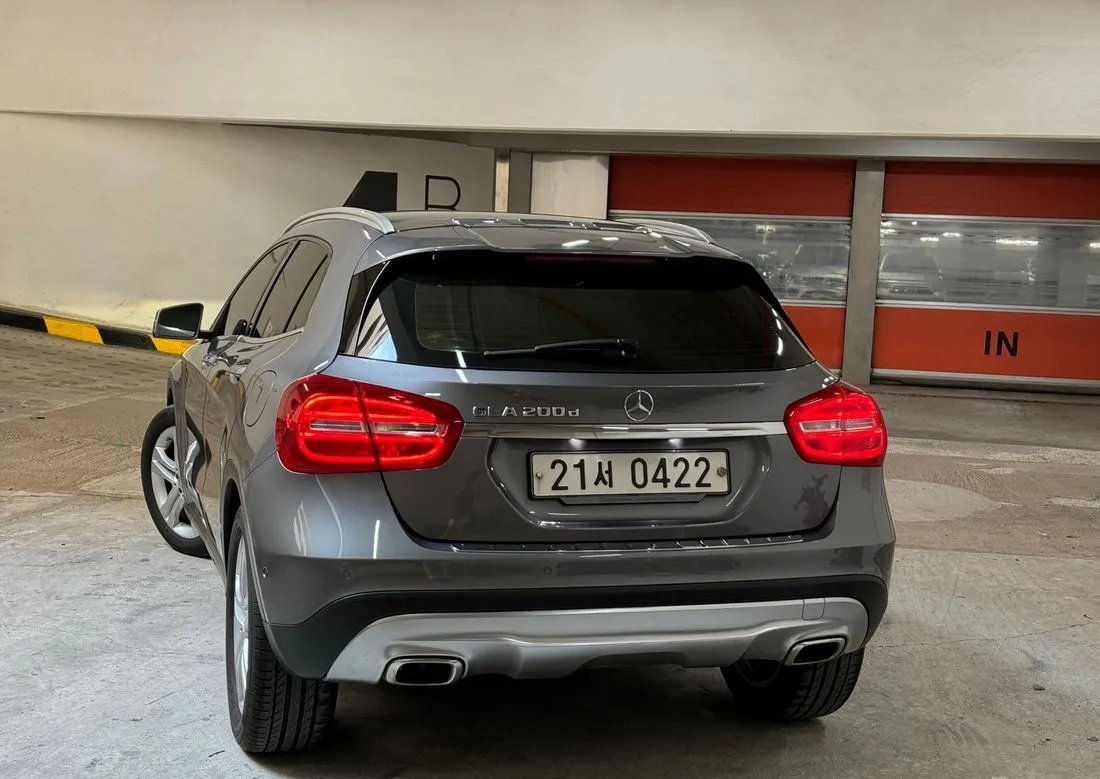 Mercedes GLA foto 1