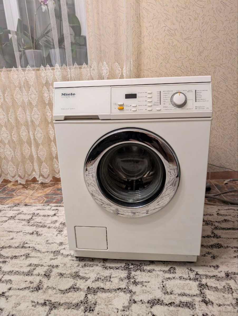 Немецкая надёжность Miele W985 Novotronic foto 0