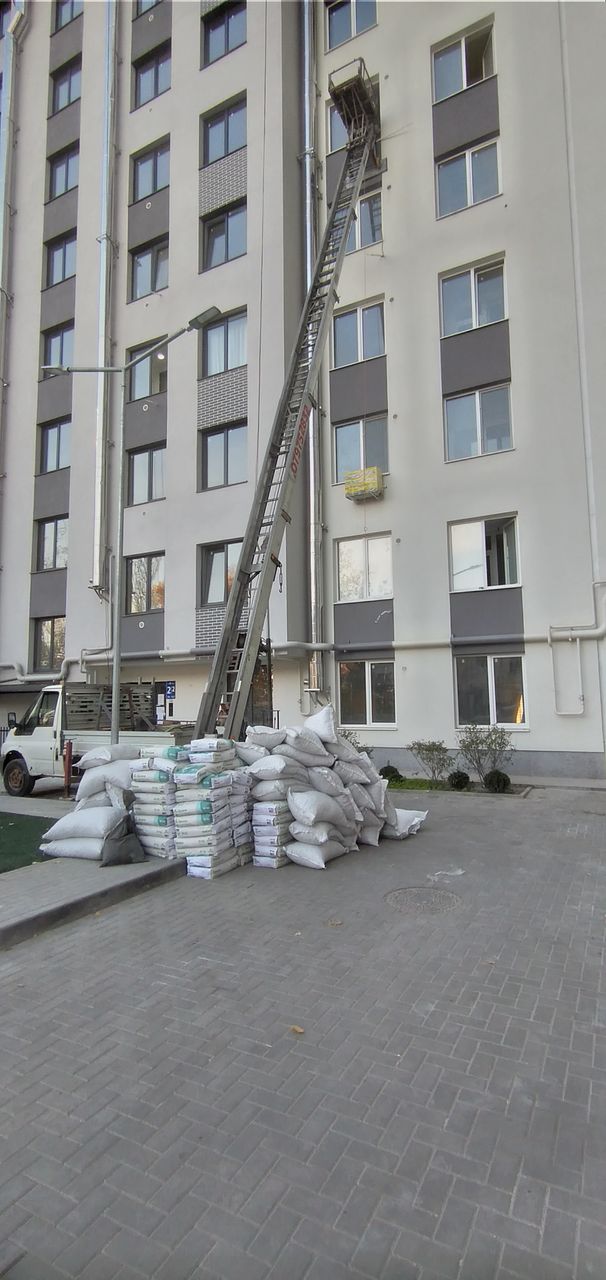 LiftMobil Transport de Mărfuri Lift exterior Evacuarea Gunoiului foto 2