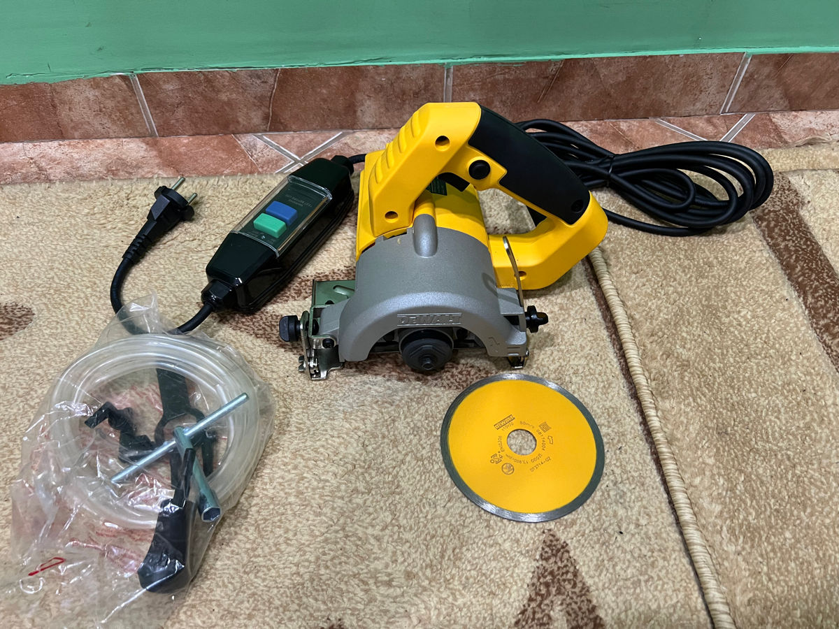 Mașină de tăiat plăci ceramice DeWalt DWC410 foto 2