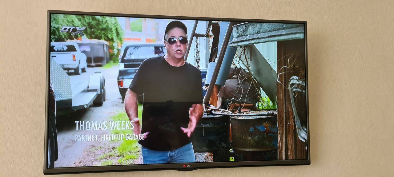 Urgent LG mare LED Smart 3D Youtube diagonala 108cm foto 3