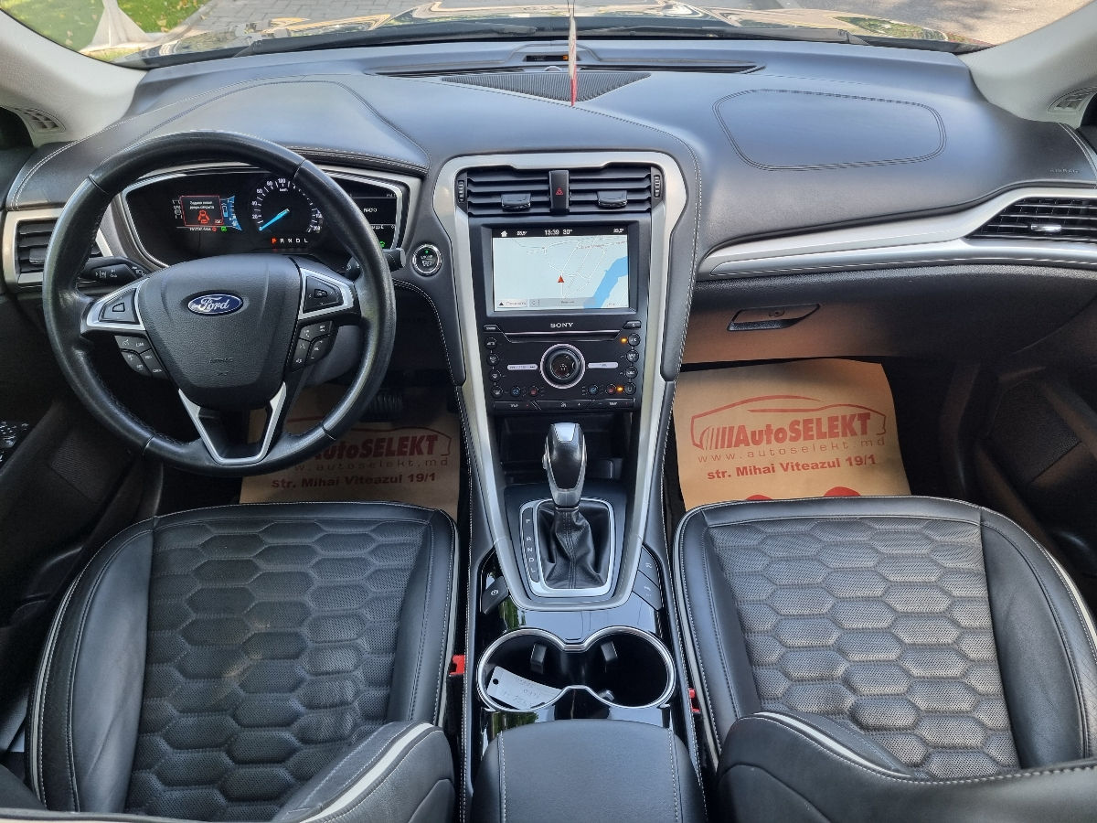 Ford Mondeo 2018 photo 11