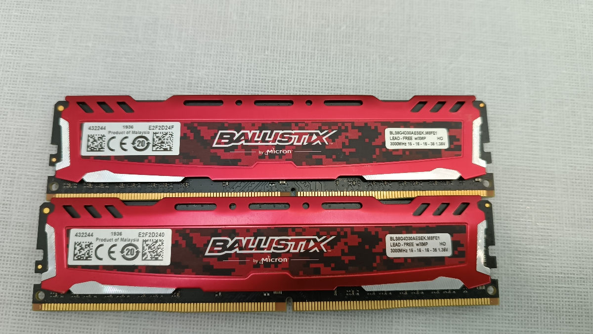 Vând memorii Ram pentru Calculator de masa, DDR 3, DDR 4 foto 6