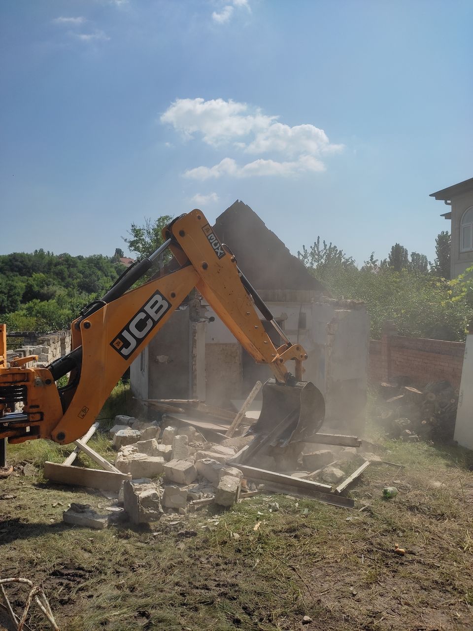 Demolare case foto 2