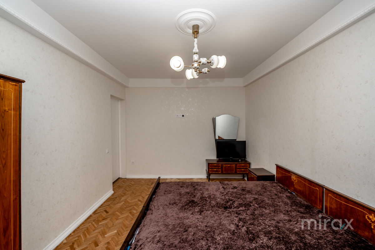 Apartament cu 2 camere, 45 m², Botanica, Chișinău foto 3