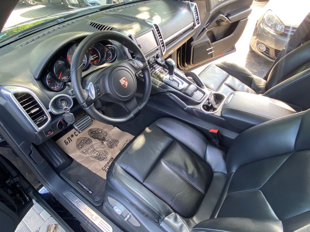 Porsche Cayenne foto 7