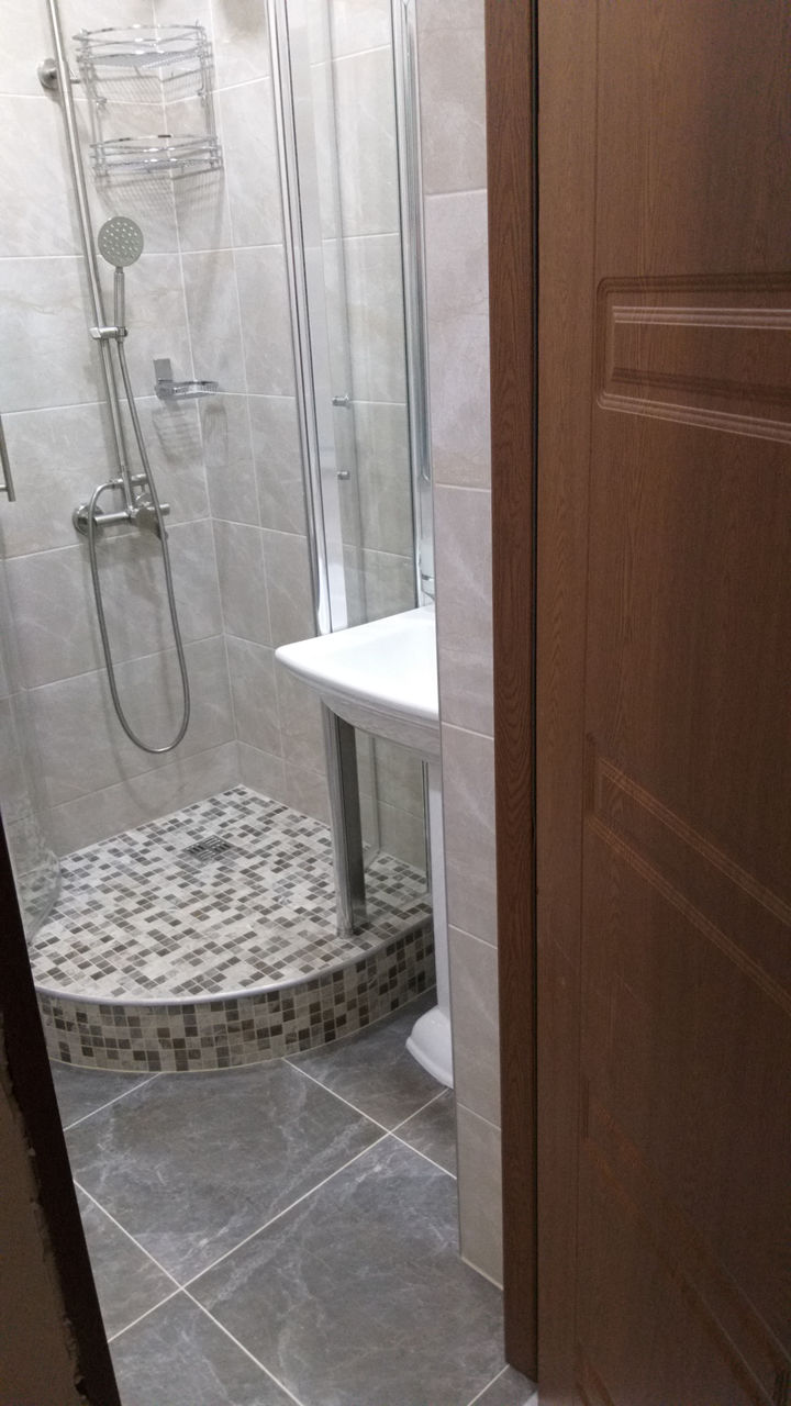 Baie , Reparatie capitală , Calitativ foto 0