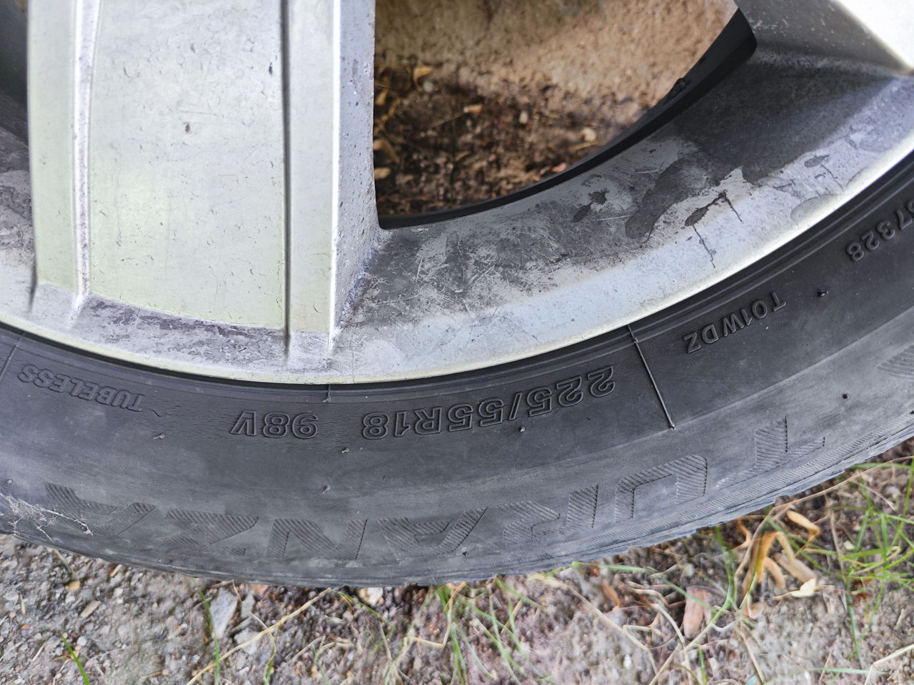 225/55R18 фото 2