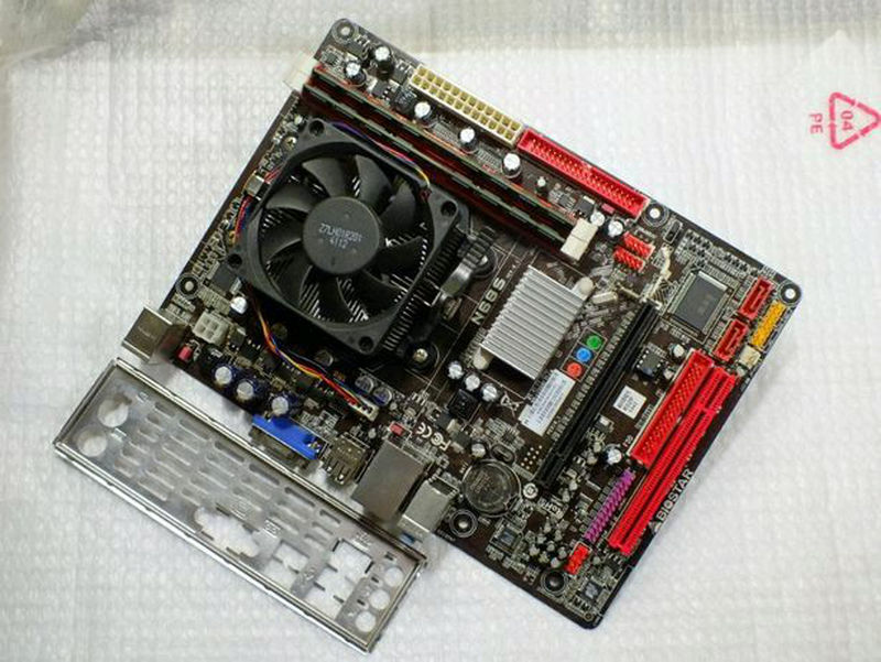 Материнская плата Biostar N68S
