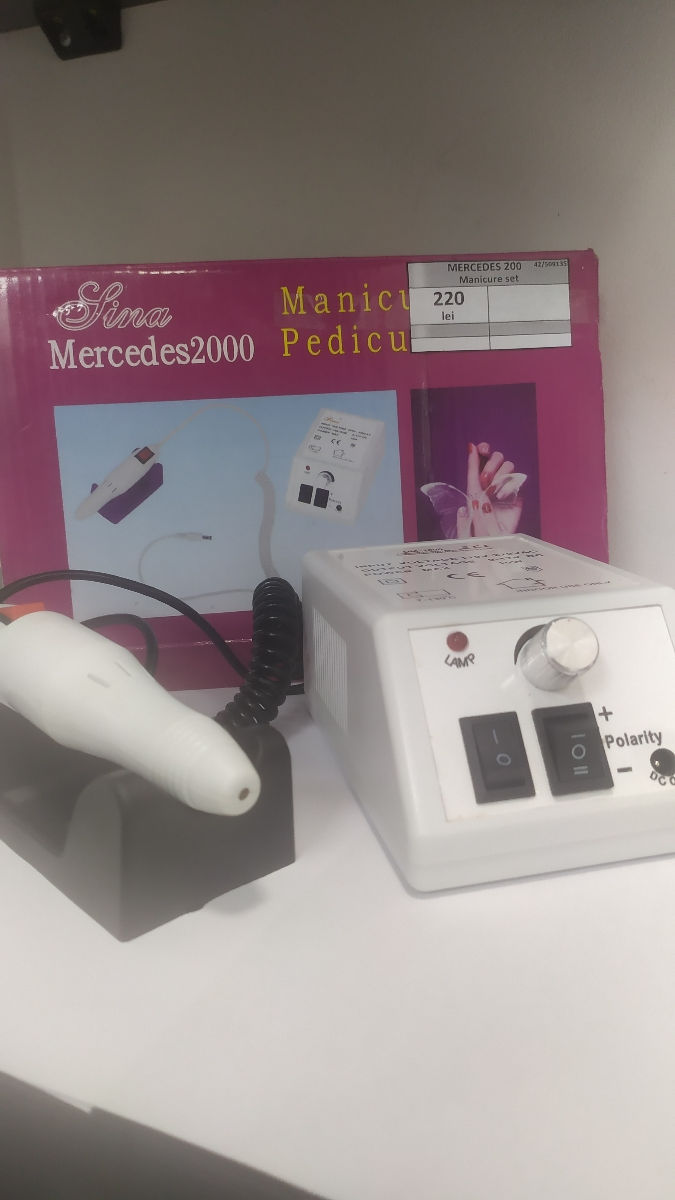 Manicure Set Mercedes 2000 foto 0