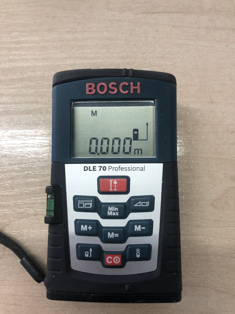Лазерный дальномер Bosch DLE 70 Professional