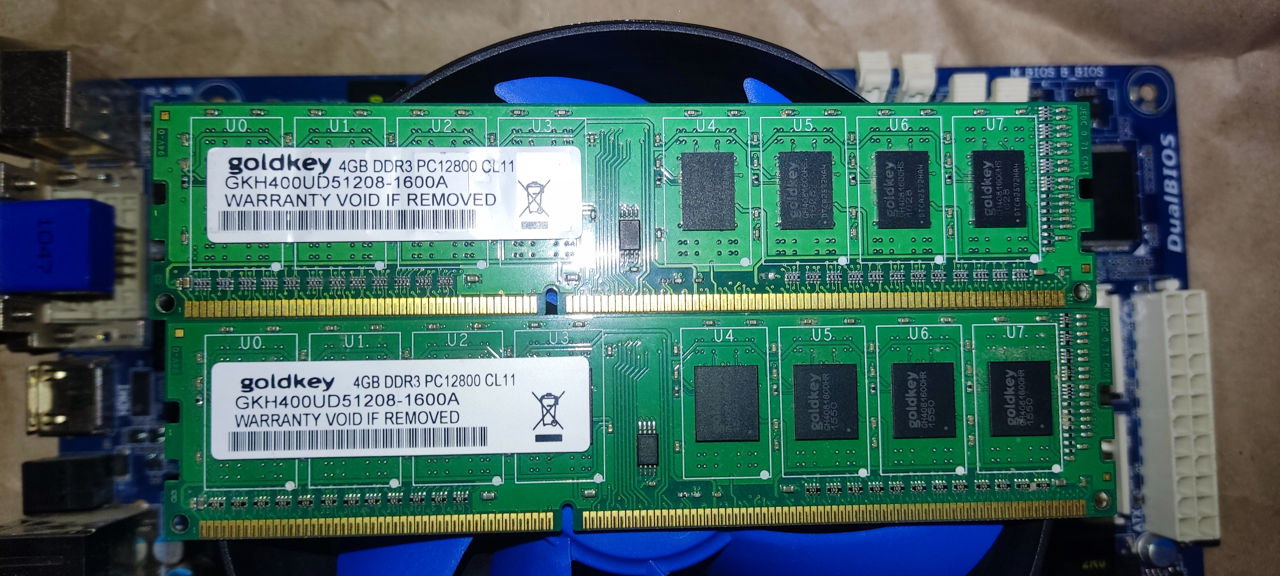 DDR3 8 gb. 4x2 gb foto 0