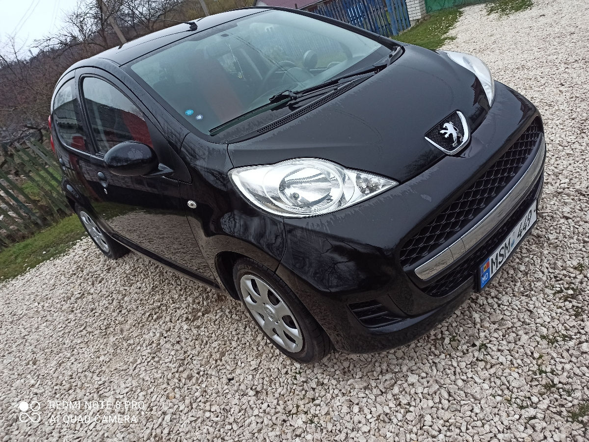 Peugeot 107 foto 0