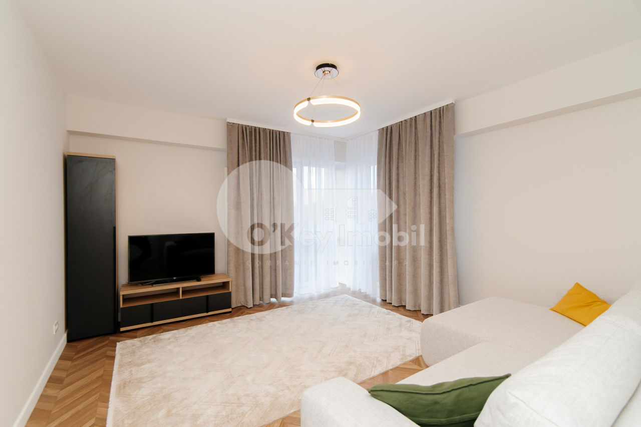 Apartament cu 2 camere, 70 m², Botanica, Chișinău foto 2