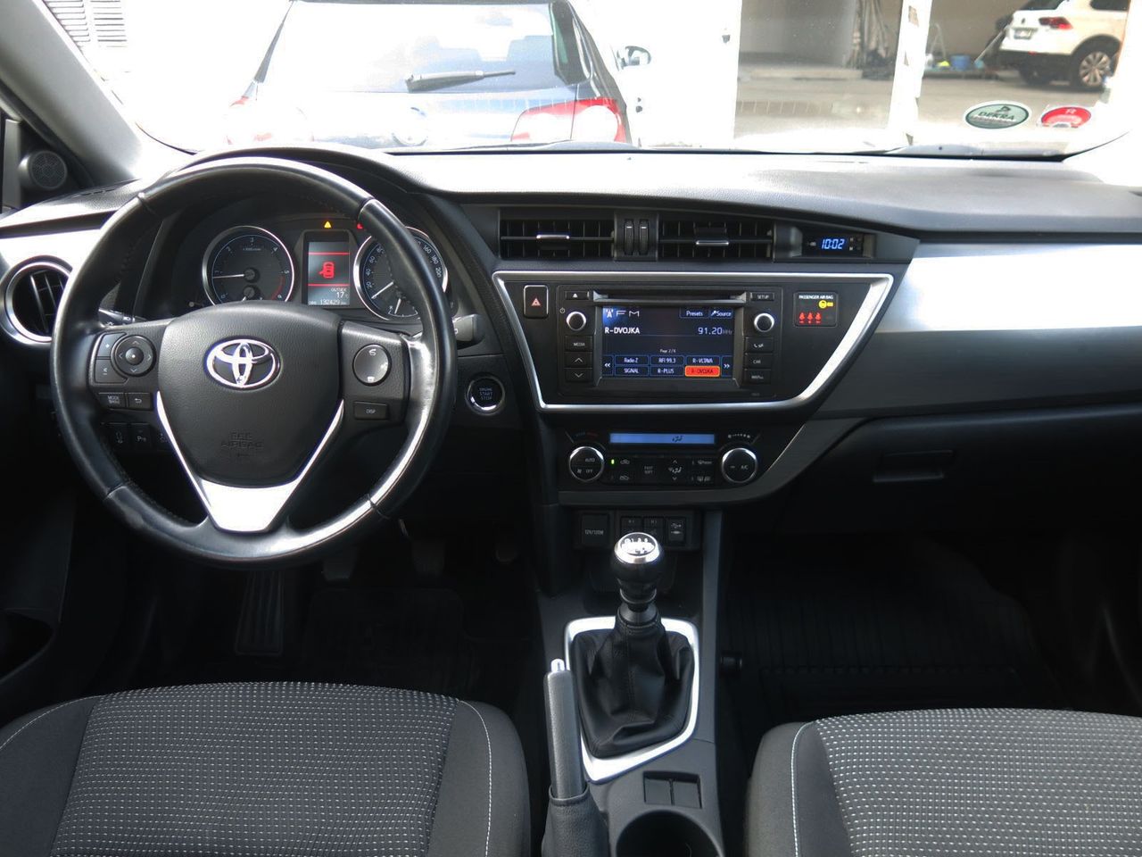 Запчасти Toyota Auris 2013-2016 foto 1