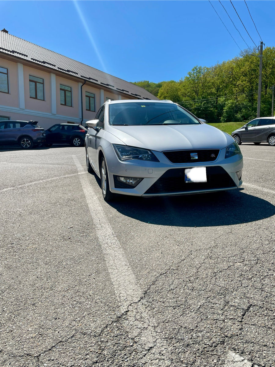 Seat Leon фото 1