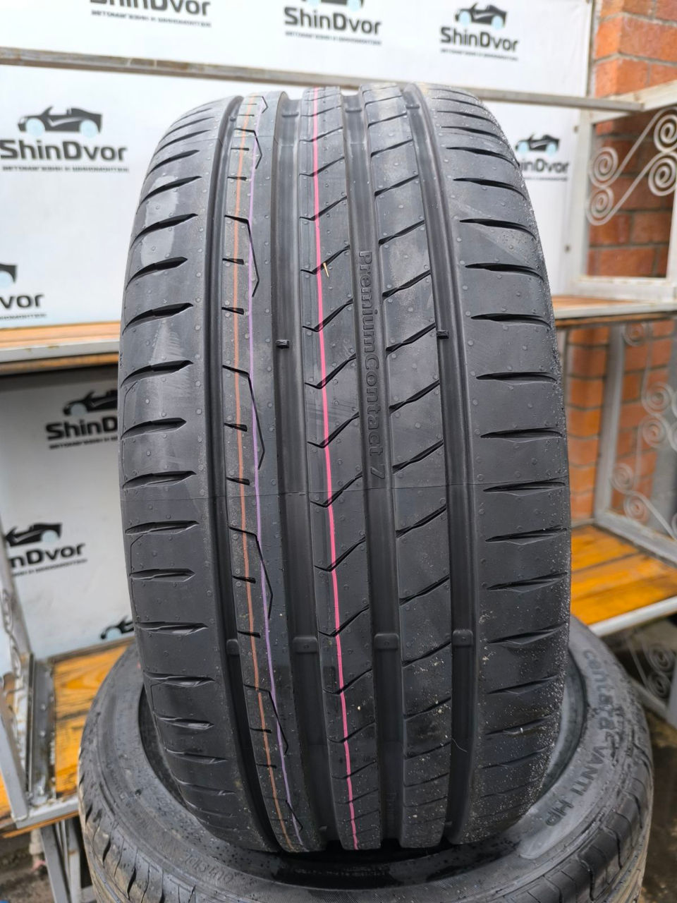 Set 315/35 R21 si 275/40 R21 Continental - 28380 lei foto 3