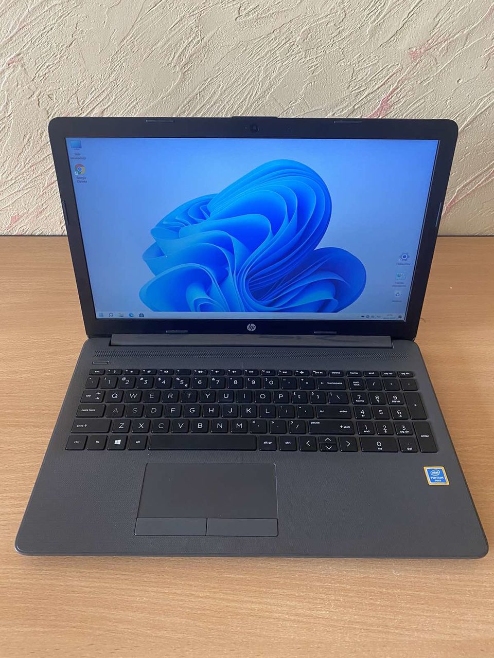 HP 250 G7 (Intel Pentium Gold 4417U / Ram 8 Gb DDR4 / 1TB HDD / Intel HD Graphics  610 / 15.6