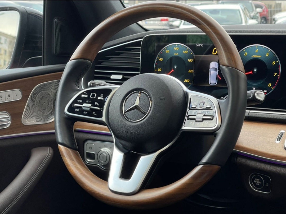 Mercedes GLE foto 2