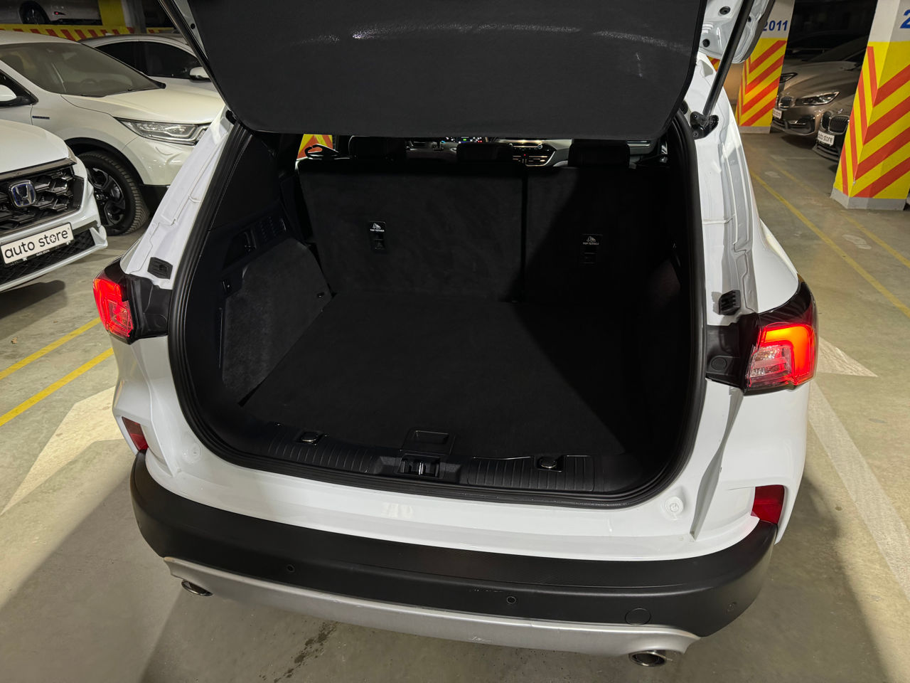 Ford Kuga foto 16