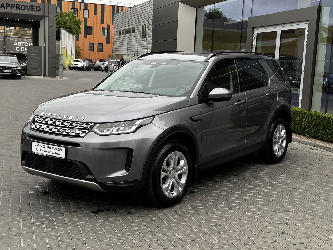 Land Rover Discovery Sport an. 2021 cu rulaj 189000 km, Diesel, 19500