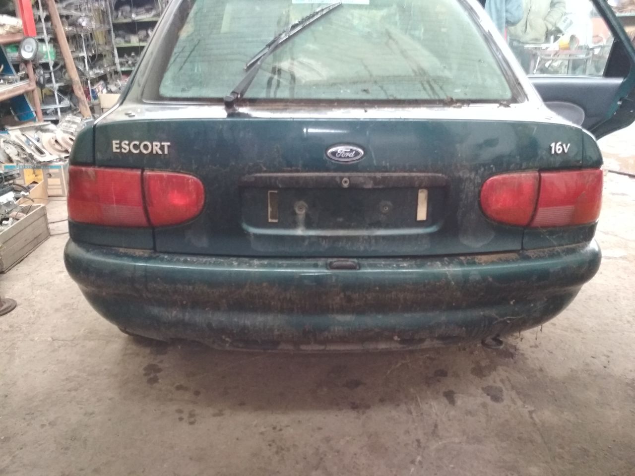 Ford escort 1995 ideal!piese. foto 0