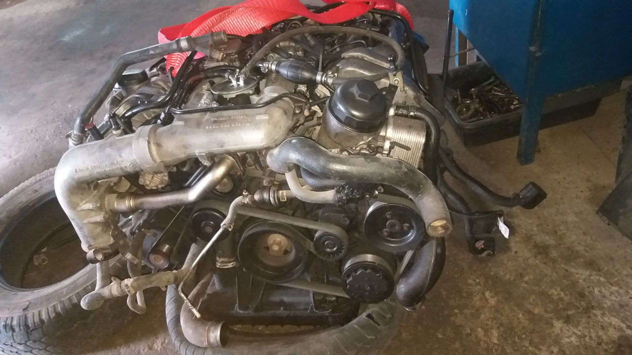 Motor,piese Mercedes om628,400cdi bi turboV8 foto 0