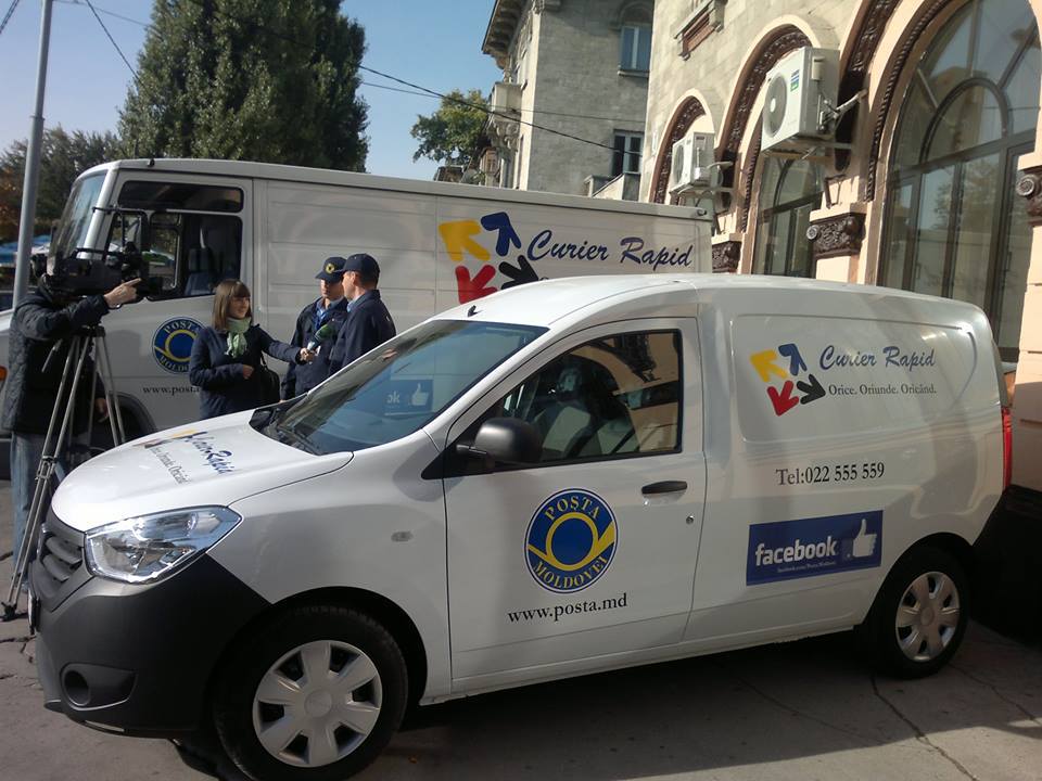 Reclama, servicii si materiale foto 1